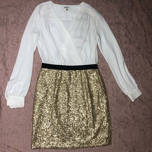 Smart dress with gold sequin skirt!